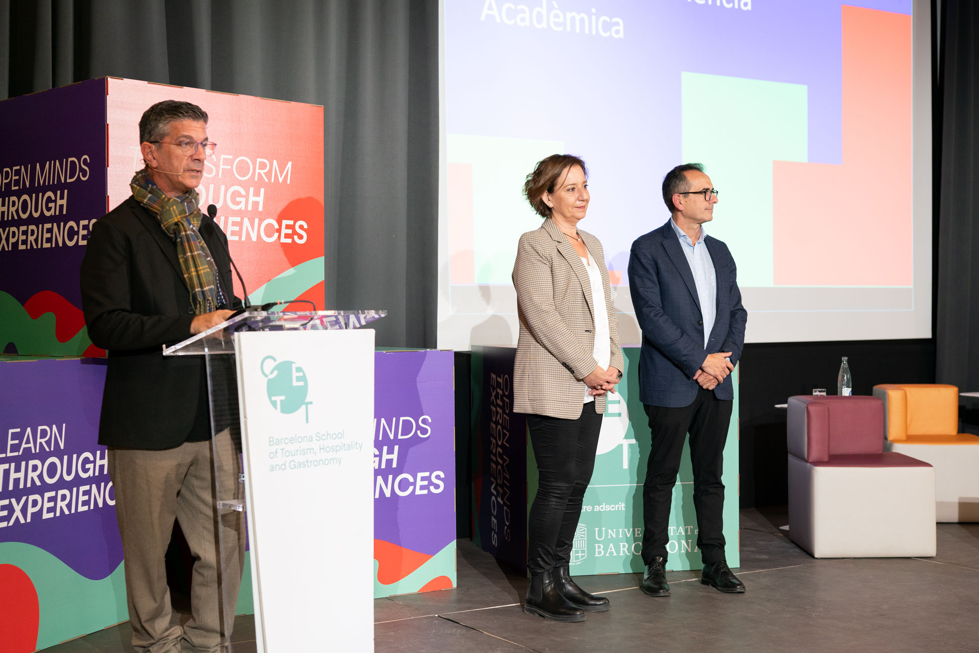 Photography from: Estimular la iniciativa emprenedora de l'alumnat de turisme, gastronomia i hoteleria, l’objectiu inicial de la Jornada d’Emprenedoria del CETT. | CETT